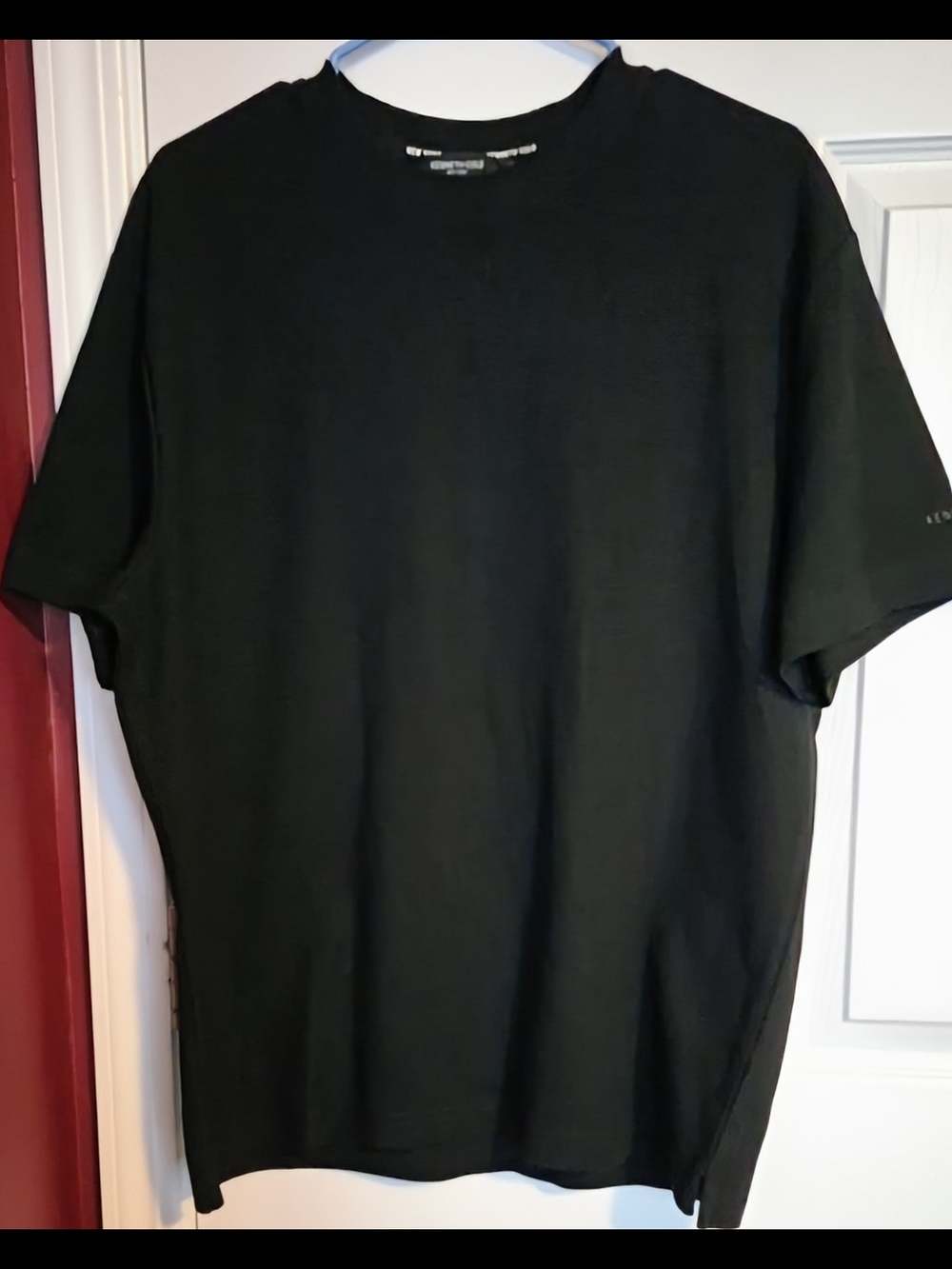 NWT Kenneth Cole New York Men's Size M Black Textured Crew Neck T-Shirt